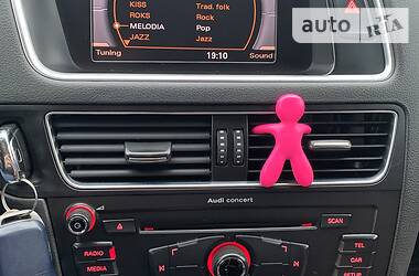 Позашляховик / Кросовер Audi Q5 2010 в 