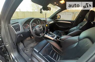 Позашляховик / Кросовер Audi Q5 2010 в 