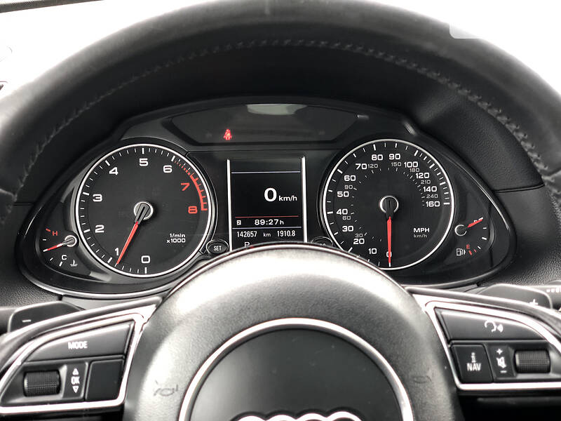 Позашляховик / Кросовер Audi Q5 2013 в Дніпрі