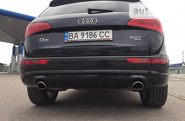 Позашляховик / Кросовер Audi Q5 2013 в Світловодську