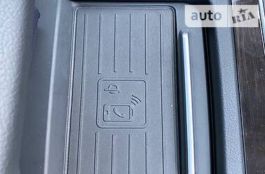 Позашляховик / Кросовер Audi Q5 2019 в 