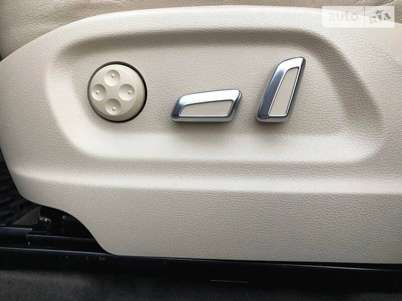 Позашляховик / Кросовер Audi Q5 2015 в Львові