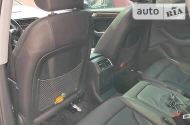 Позашляховик / Кросовер Audi Q5 2015 в 