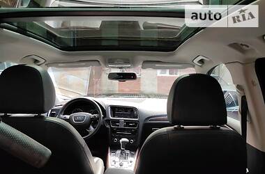 Позашляховик / Кросовер Audi Q5 2015 в 