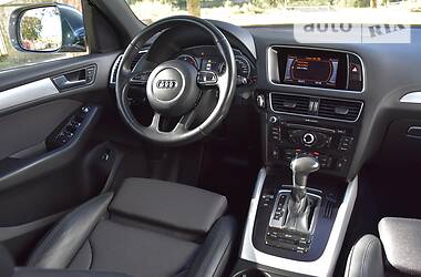 Позашляховик / Кросовер Audi Q5 2016 в 