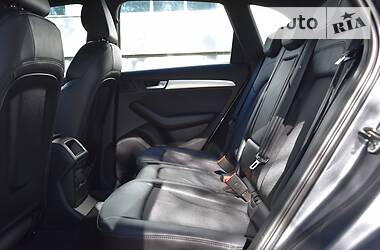 Позашляховик / Кросовер Audi Q5 2016 в 