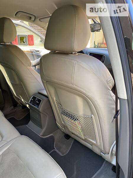 Внедорожник / Кроссовер Audi Q5 2010 в Тячеве