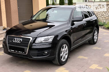 Внедорожник / Кроссовер Audi Q5 2010 в Тернополе