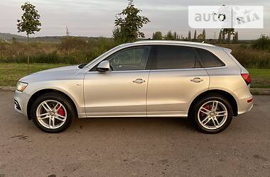 Внедорожник / Кроссовер Audi Q5 2013 в Мукачево