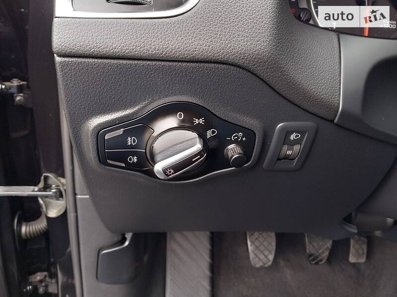 Внедорожник / Кроссовер Audi Q5 2010 в Дубно