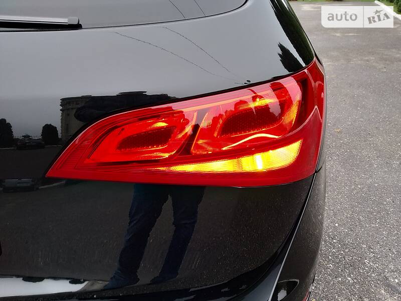 Внедорожник / Кроссовер Audi Q5 2010 в Дубно