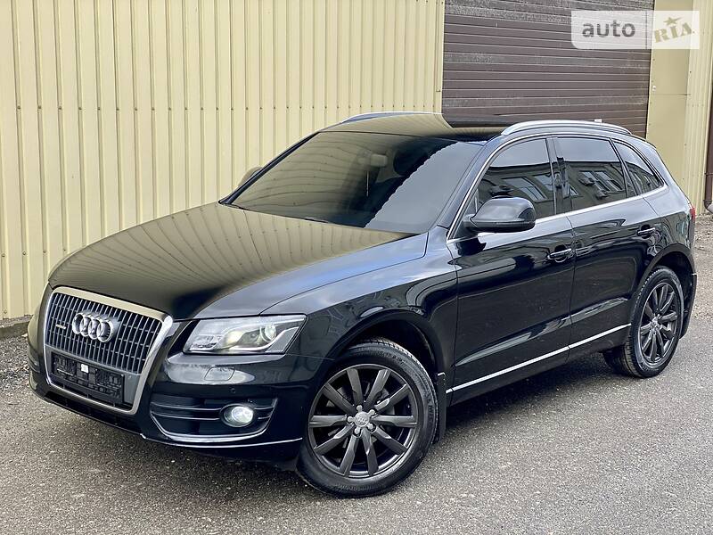 Позашляховик / Кросовер Audi Q5 2010 в Києві
