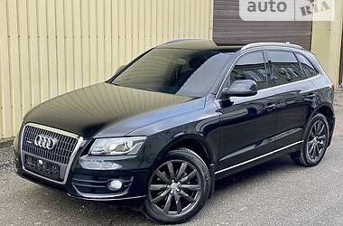 Позашляховик / Кросовер Audi Q5 2010 в 