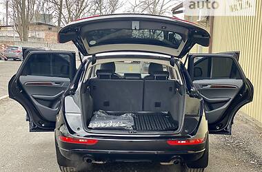 Позашляховик / Кросовер Audi Q5 2010 в 