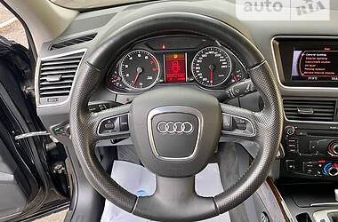 Позашляховик / Кросовер Audi Q5 2010 в 