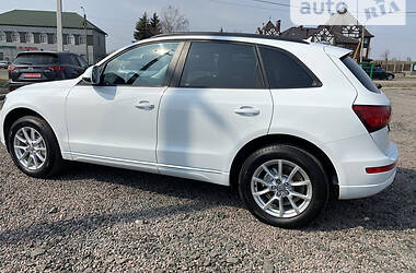 Внедорожник / Кроссовер Audi Q5 2013 в Луцке