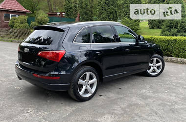 Внедорожник / Кроссовер Audi Q5 2010 в Тернополе