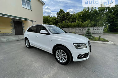 Внедорожник / Кроссовер Audi Q5 2014 в Киеве