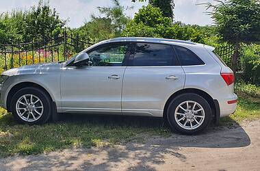 Внедорожник / Кроссовер Audi Q5 2010 в 