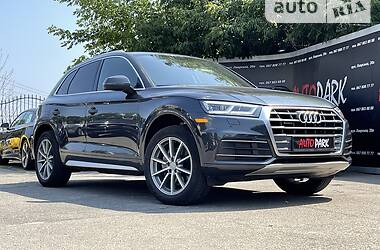 Внедорожник / Кроссовер Audi Q5 2018 в Киеве