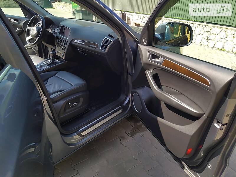 Внедорожник / Кроссовер Audi Q5 2012 в Хмельницком