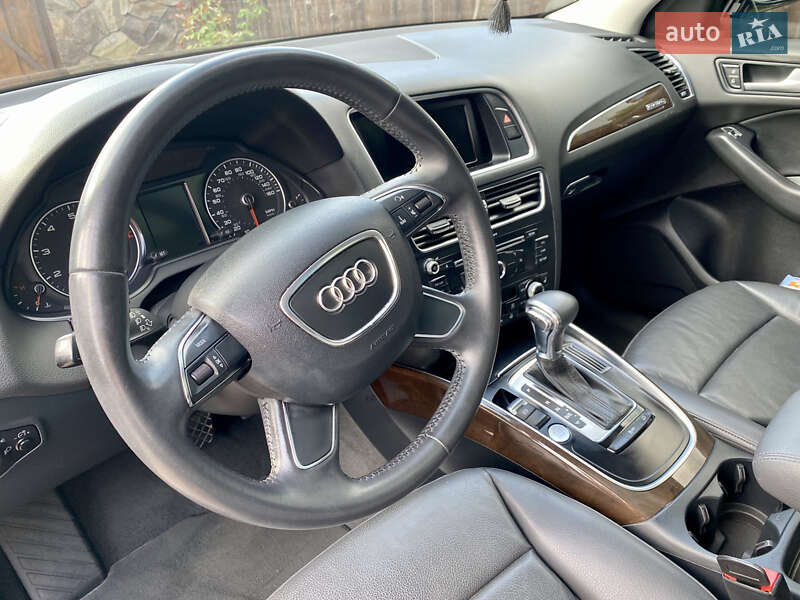 Внедорожник / Кроссовер Audi Q5 2013 в Ивано-Франковске