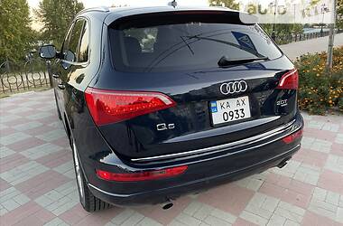 Внедорожник / Кроссовер Audi Q5 2010 в Киеве