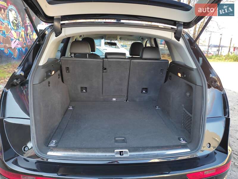 Внедорожник / Кроссовер Audi Q5 2015 в Луцке