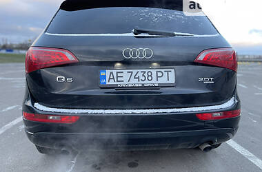 Внедорожник / Кроссовер Audi Q5 2011 в Кривом Роге