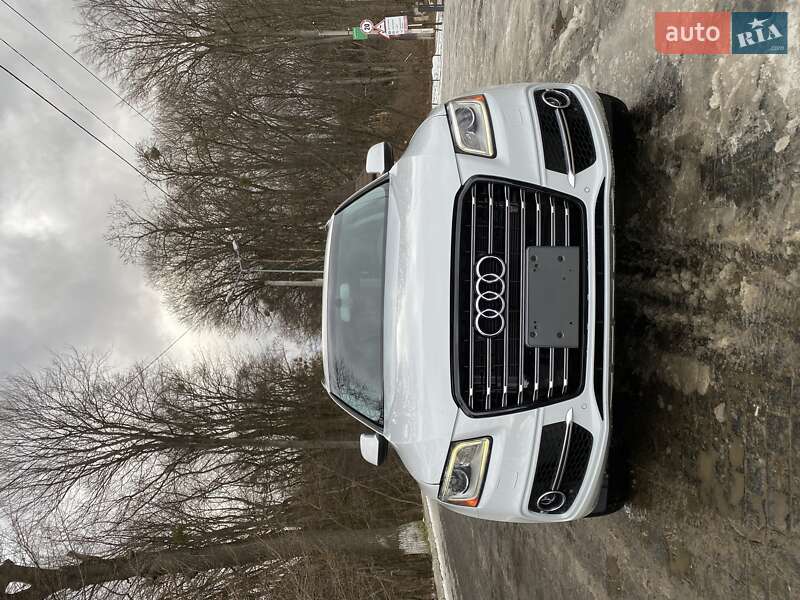 Внедорожник / Кроссовер Audi Q5 2014 в Черновцах