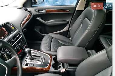 Позашляховик / Кросовер Audi Q5 2011 в Києві