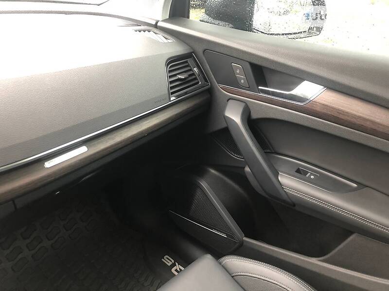 Внедорожник / Кроссовер Audi Q5 2021 в Львове фото 47 Внедорожник / Кроссовер Audi Q5 2021 в Львове