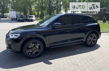 Внедорожник / Кроссовер Audi Q5 2018 в Хмельницком