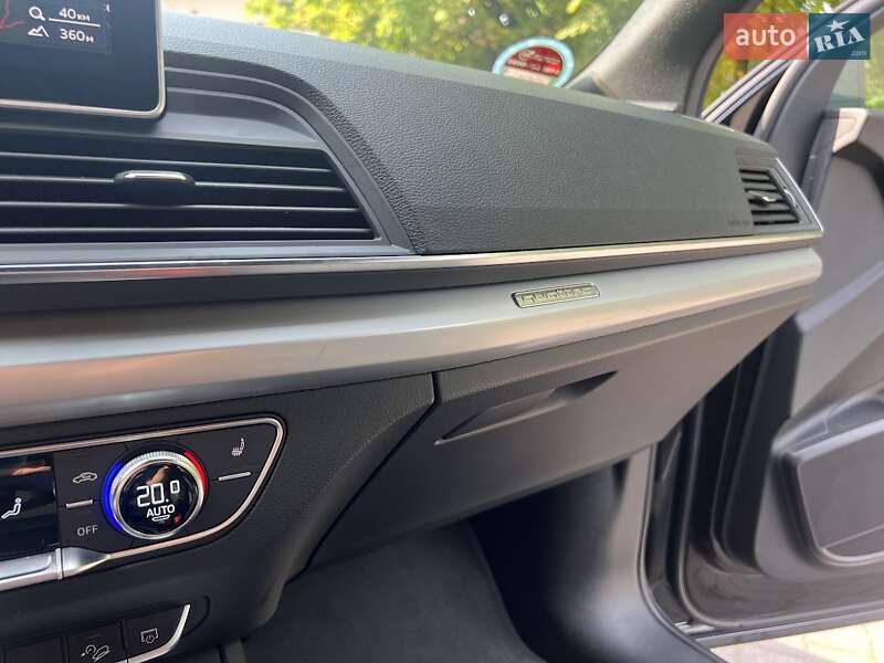 Внедорожник / Кроссовер Audi Q5 2019 в Ивано-Франковске