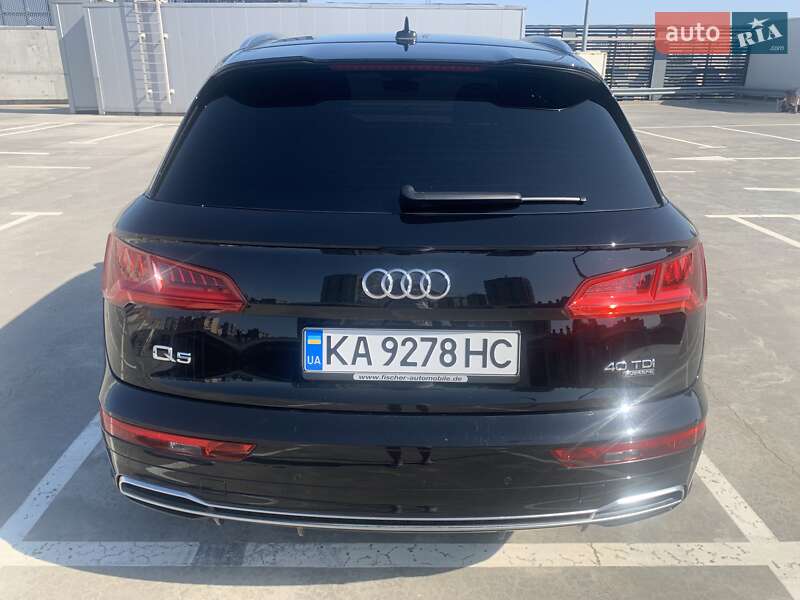 Позашляховик / Кросовер Audi Q5 2019 в Києві