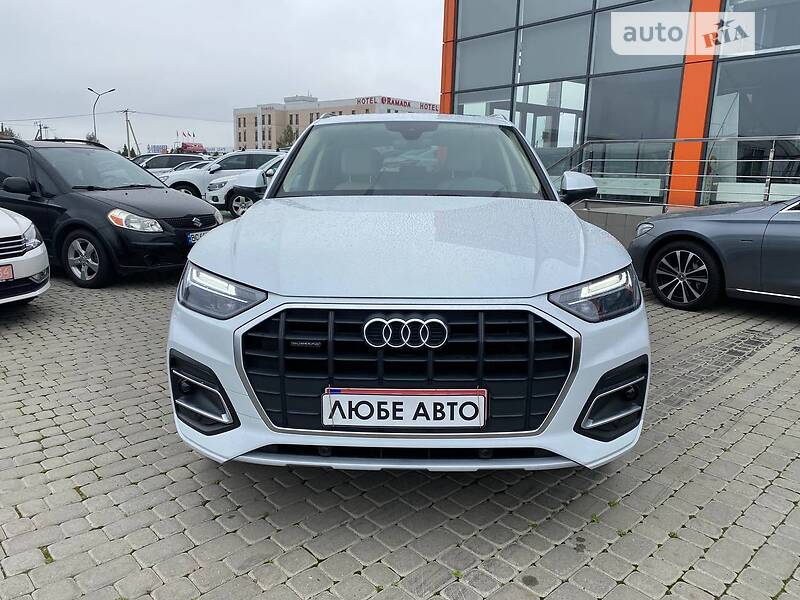 Позашляховик / Кросовер Audi Q5 2021 в Львові