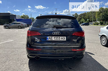 Позашляховик / Кросовер Audi Q5 2014 в Дніпрі