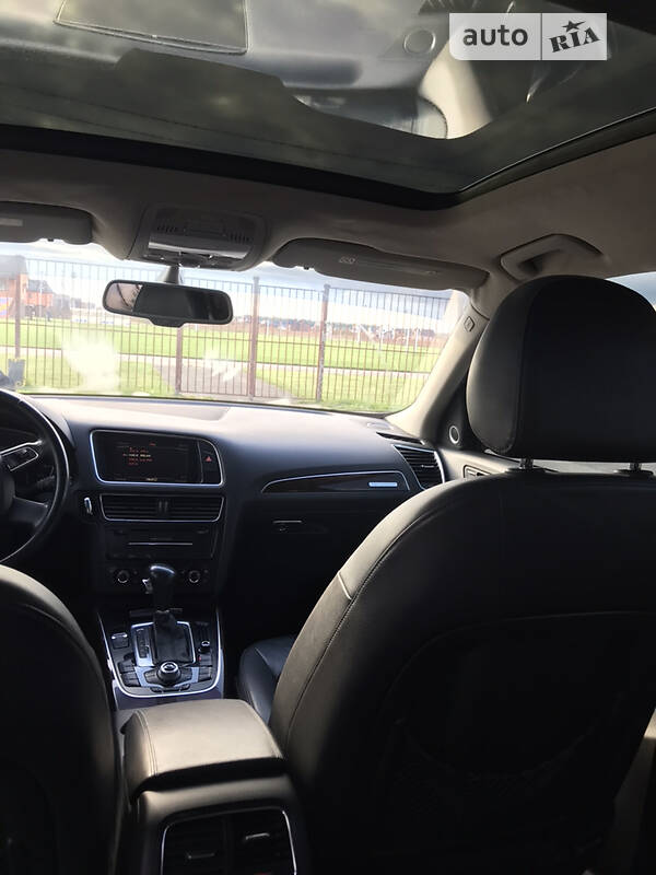 Позашляховик / Кросовер Audi Q5 2010 в Луцьку фото 8 Позашляховик / Кросовер Audi Q5 2010 в Луцьку