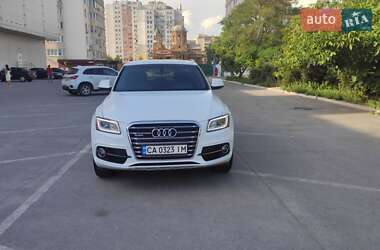 Внедорожник / Кроссовер Audi Q5 2015 в 