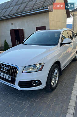 Позашляховик / Кросовер Audi Q5 2015 в 