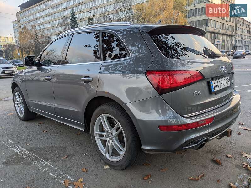 Внедорожник / Кроссовер Audi Q5 2015 в Киеве