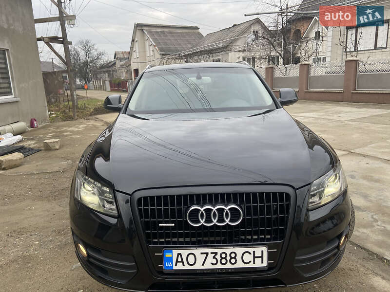 Внедорожник / Кроссовер Audi Q5 2012 в Тячеве