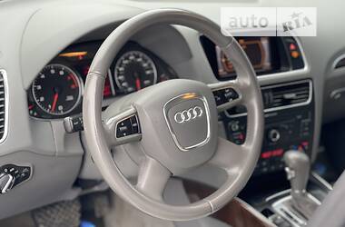 Позашляховик / Кросовер Audi Q5 2012 в 