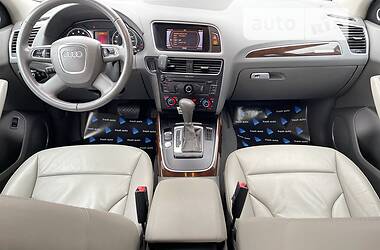 Позашляховик / Кросовер Audi Q5 2012 в 