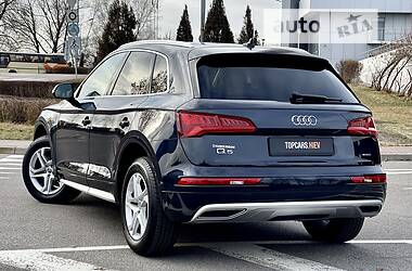 Внедорожник / Кроссовер Audi Q5 2019 в 