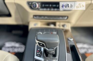 Внедорожник / Кроссовер Audi Q5 2019 в 