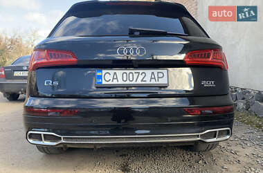 Внедорожник / Кроссовер Audi Q5 2018 в 