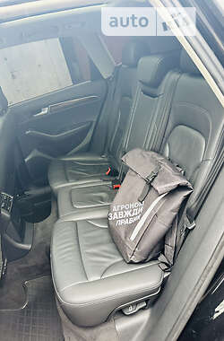 Позашляховик / Кросовер Audi Q5 2011 в 