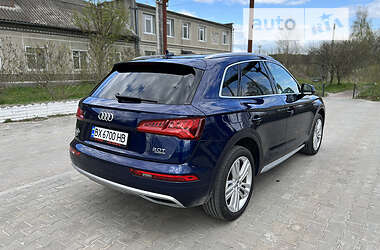 Внедорожник / Кроссовер Audi Q5 2018 в Нетешине