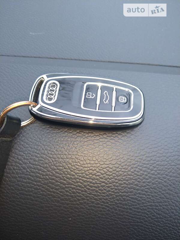 Внедорожник / Кроссовер Audi Q5 2013 в Хмельницком